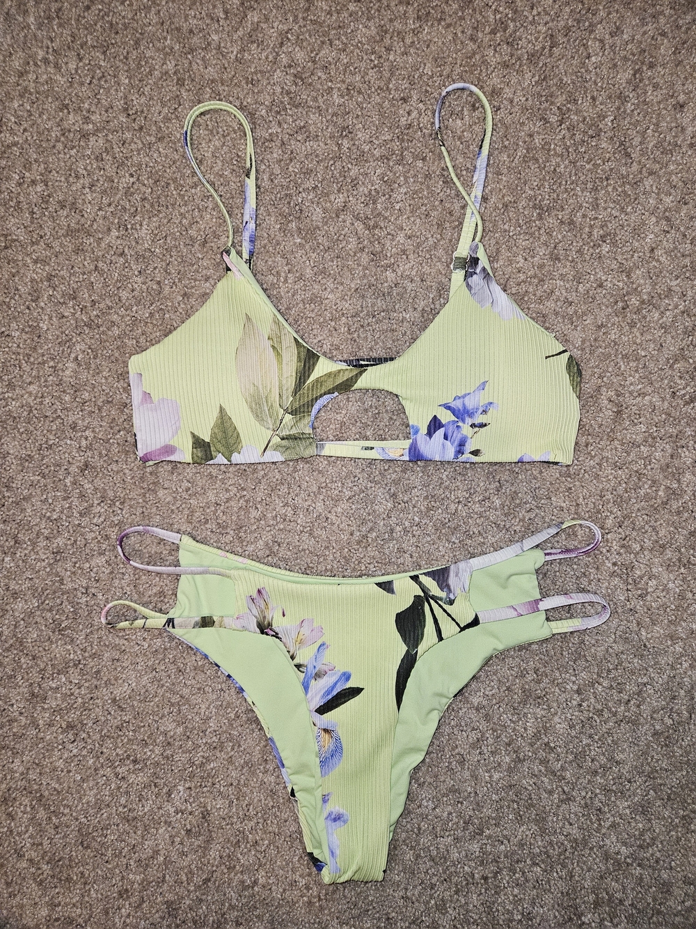 NWOTs Women's Floral Cutout Two-Piece Bikini